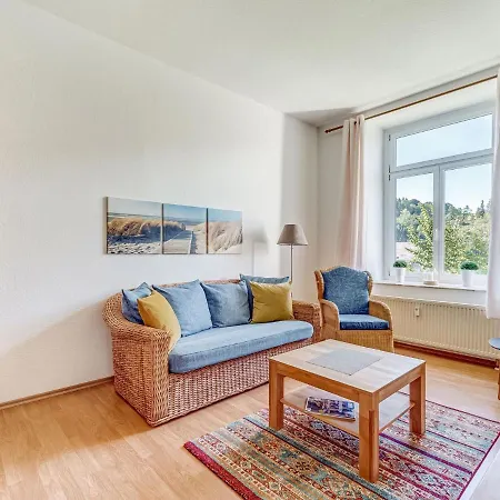 Villa Attractive With Garden In Borstendorf Leubsdorf