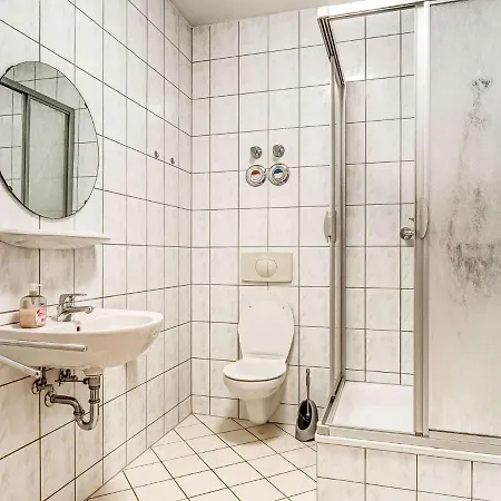 Attractive With Garden In Borstendorf Villa