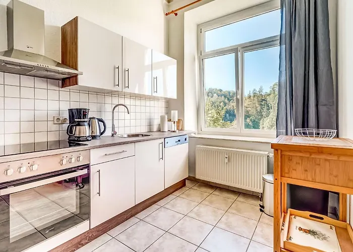 别墅 Attractive With Garden In Borstendorf