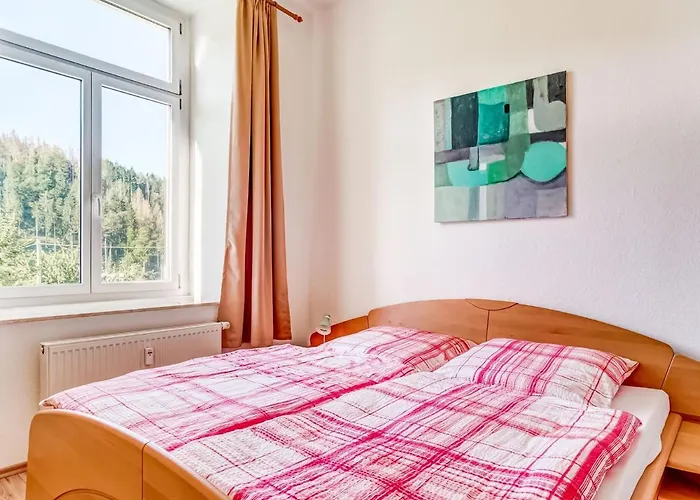 Attractive With Garden In Borstendorf 别墅 *